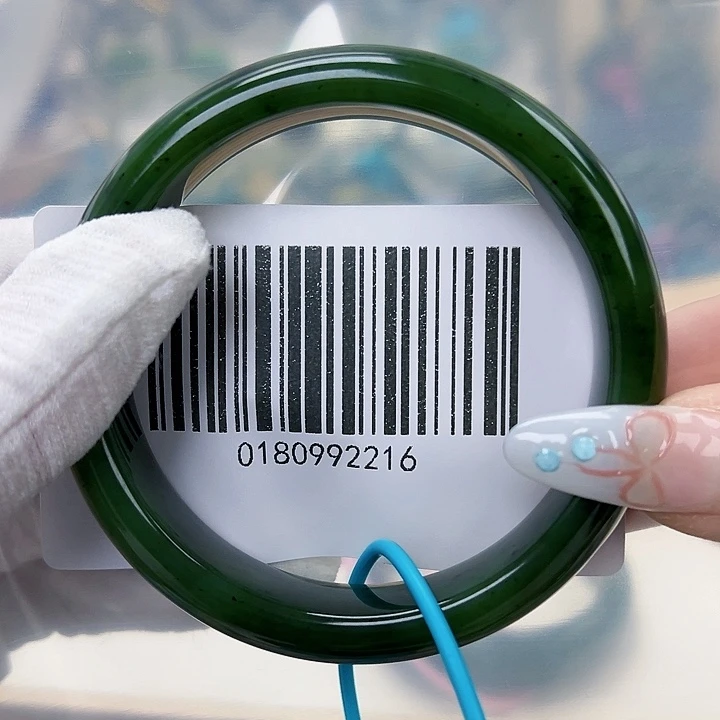 和田玉未镶嵌手镯包容61