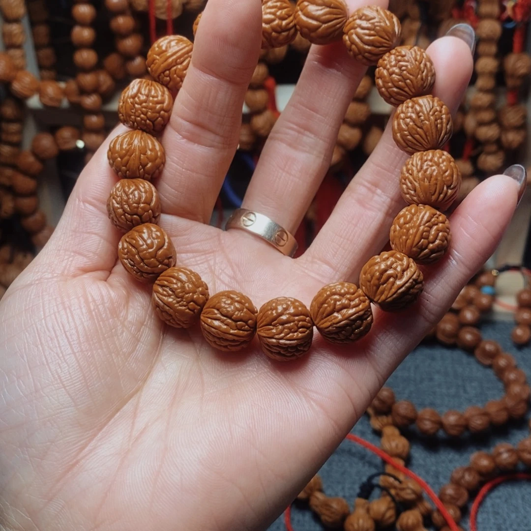 吊坠桃核龙纹桃枭