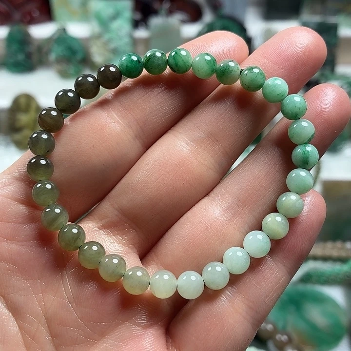 独山玉未镶嵌吊坠