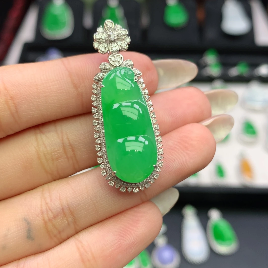 翡翠18K金镶嵌吊坠(不含链)