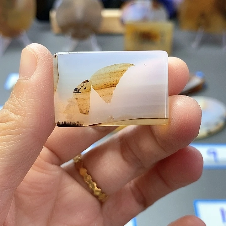 玛瑙/玉髓未镶嵌珠宝半成品