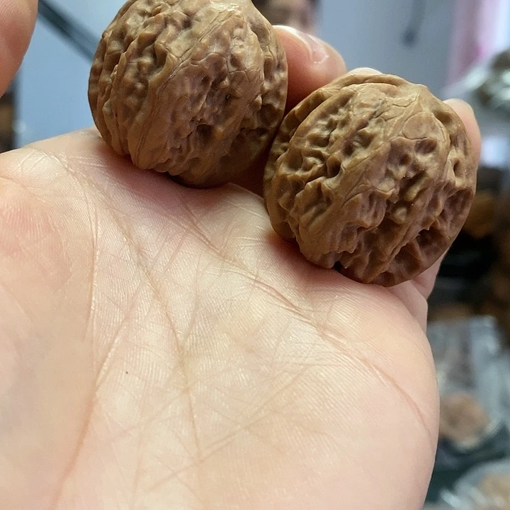 文玩核桃把件32野狼迷你小众蜡皮