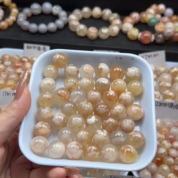 未镶嵌手链玛瑙/玉髓6毛克价13mm 132.7克