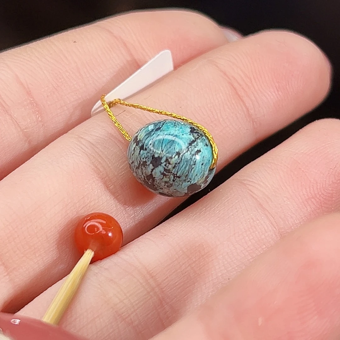 南红玛瑙未镶嵌珠宝奇石