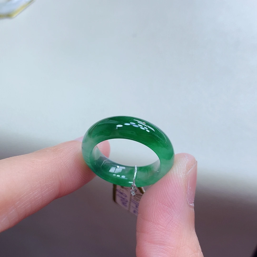 翡翠未镶嵌戒圈11-12号