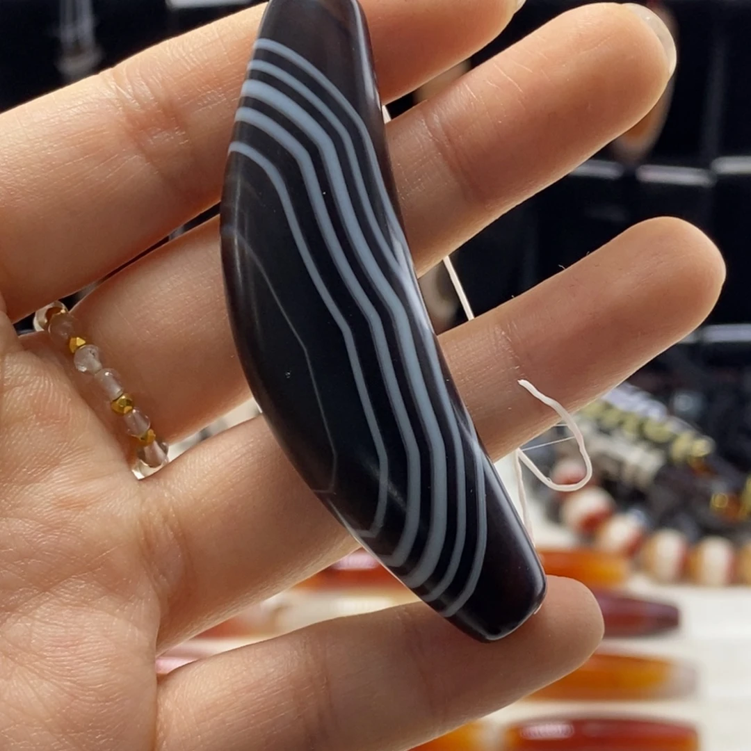 合金牛角玛瑙/玉髓