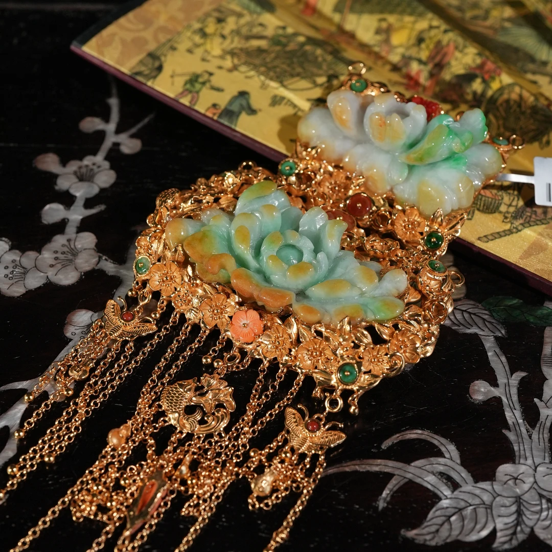 2.12香港王老板-翡翠镶嵌吊坠4e189