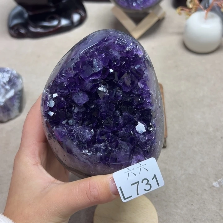 未镶嵌紫晶大型摆件（非配饰）