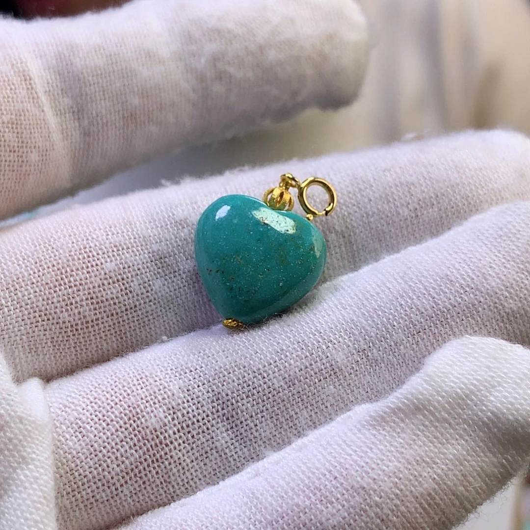 绿松石挂件18K金镶嵌