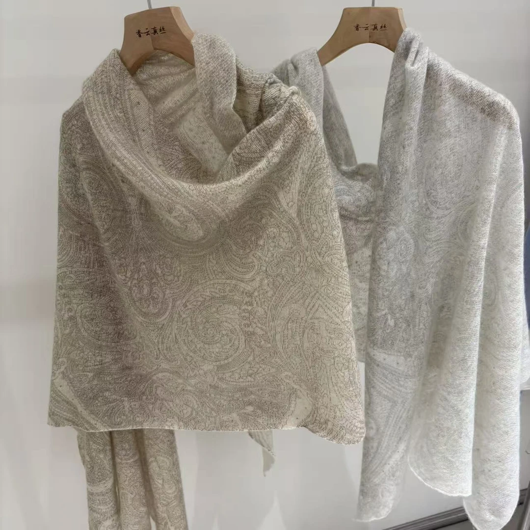 轻奢山羊绒披肩围巾时尚休闲百搭女士简约