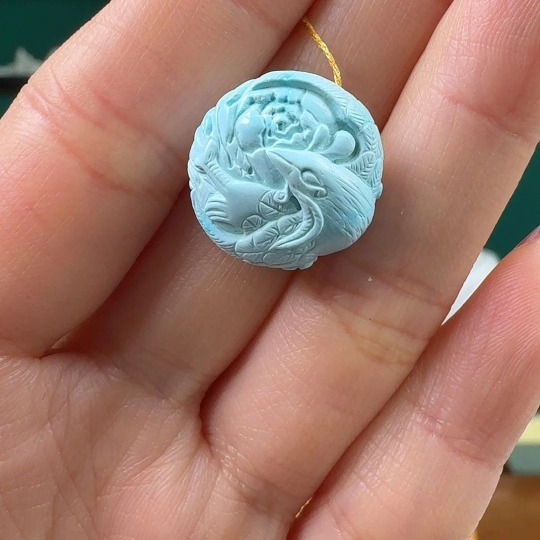 绿松石未镶嵌珠宝奇石