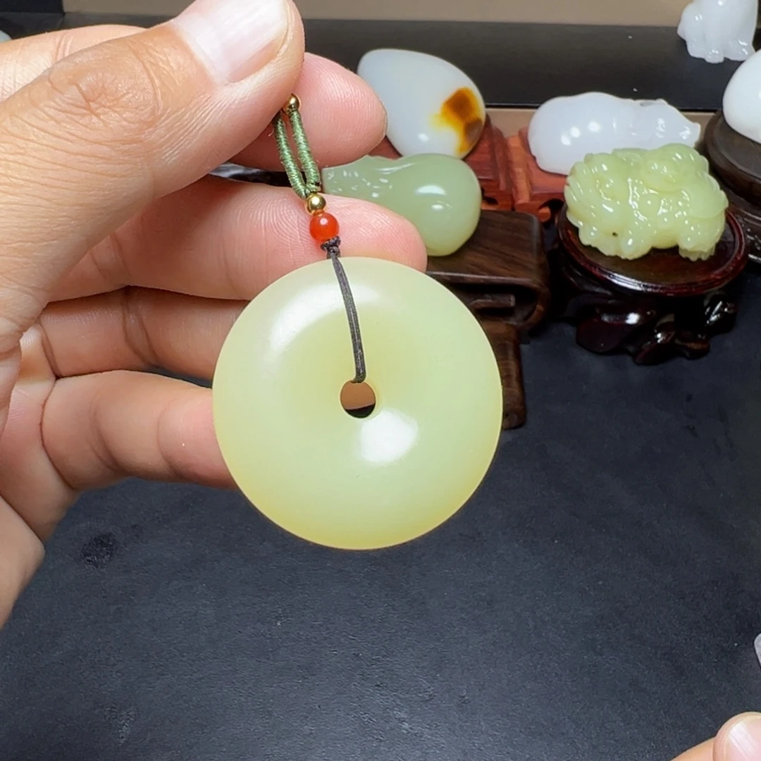 软玉未镶嵌挂件精品