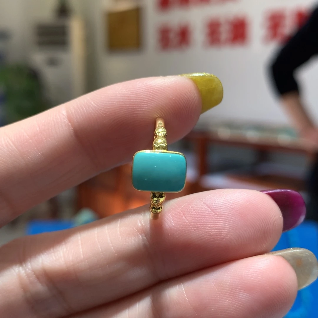 18K金镶嵌绿松石戒指