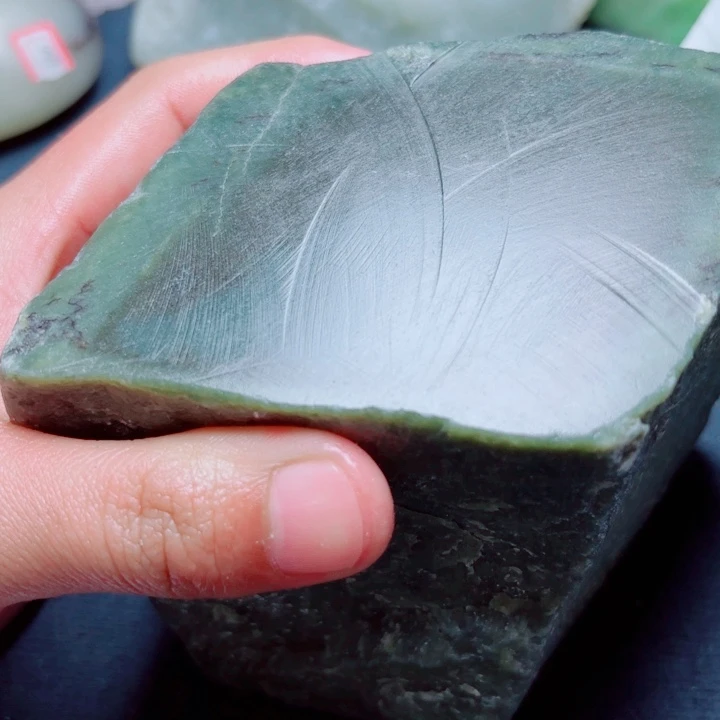 和田玉未镶嵌珠宝奇石