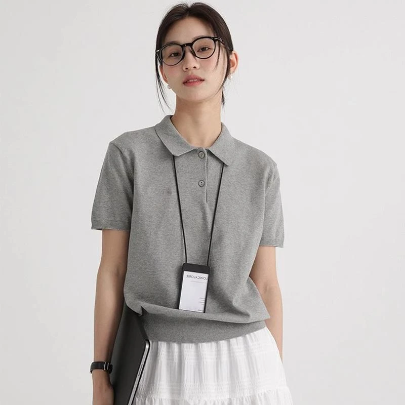 知识分子 2025新款复古灰色正肩针织短袖POLO衫女短款翻领t恤上衣