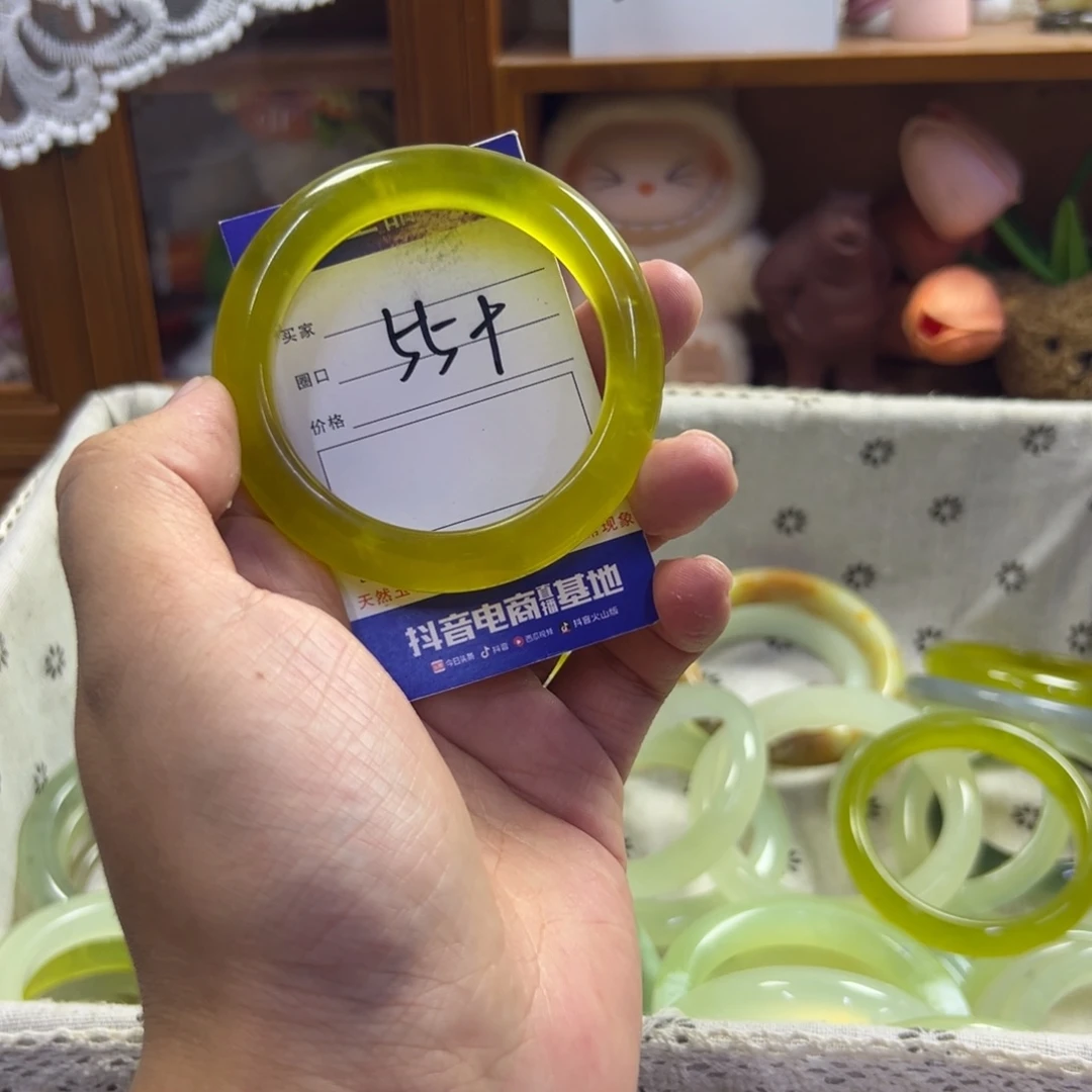 未镶嵌蛇纹石玉手镯636