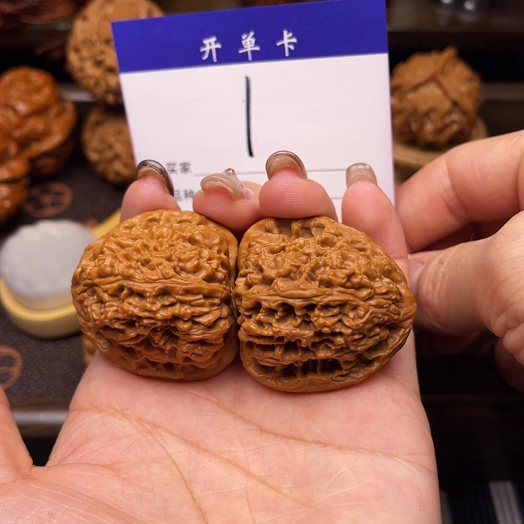 桃核吊坠南疆石37