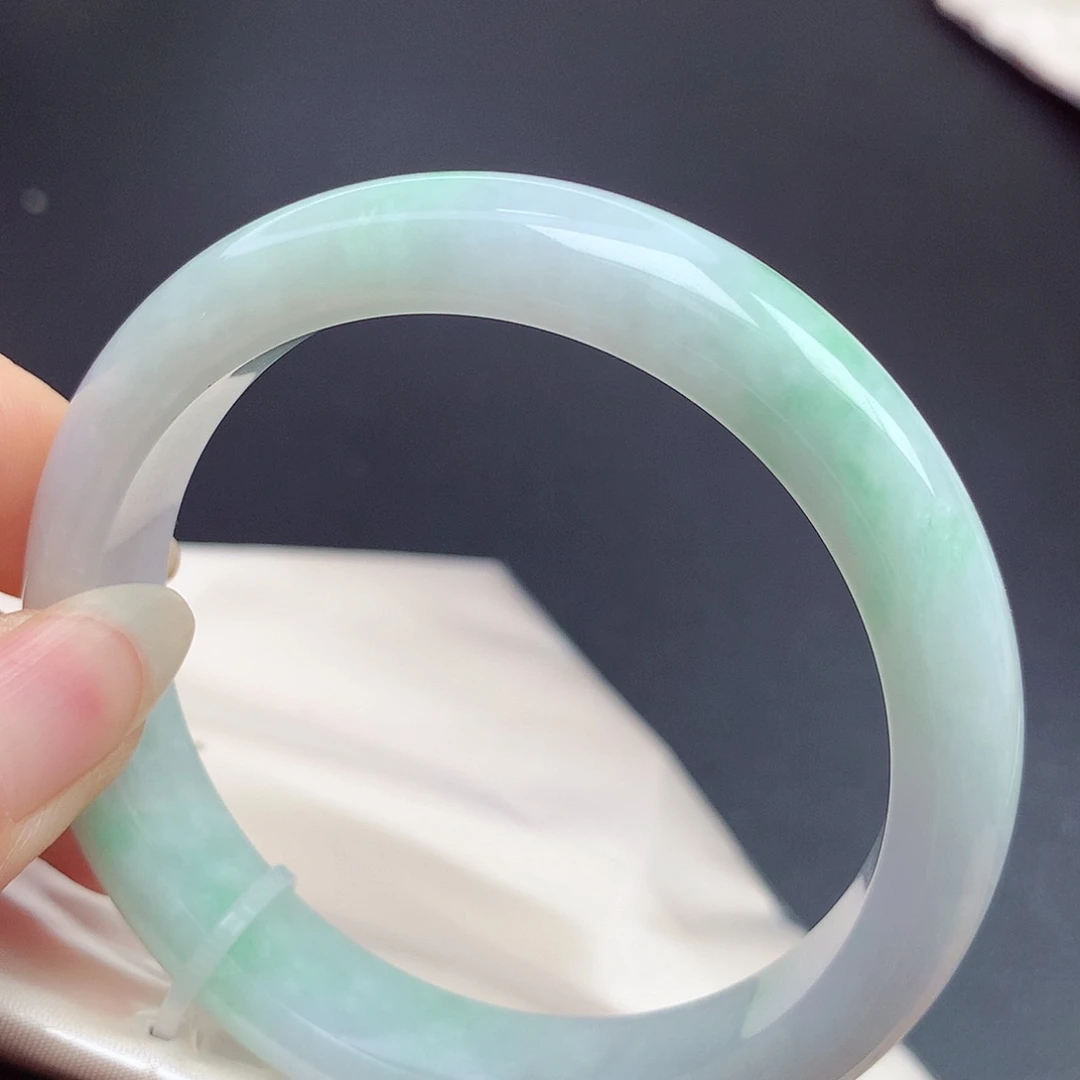 翡翠未镶嵌手镯57.6圈口