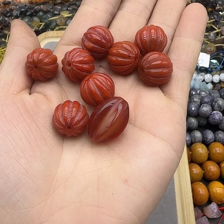 查罗石合金珠宝半成品南红珠子一个