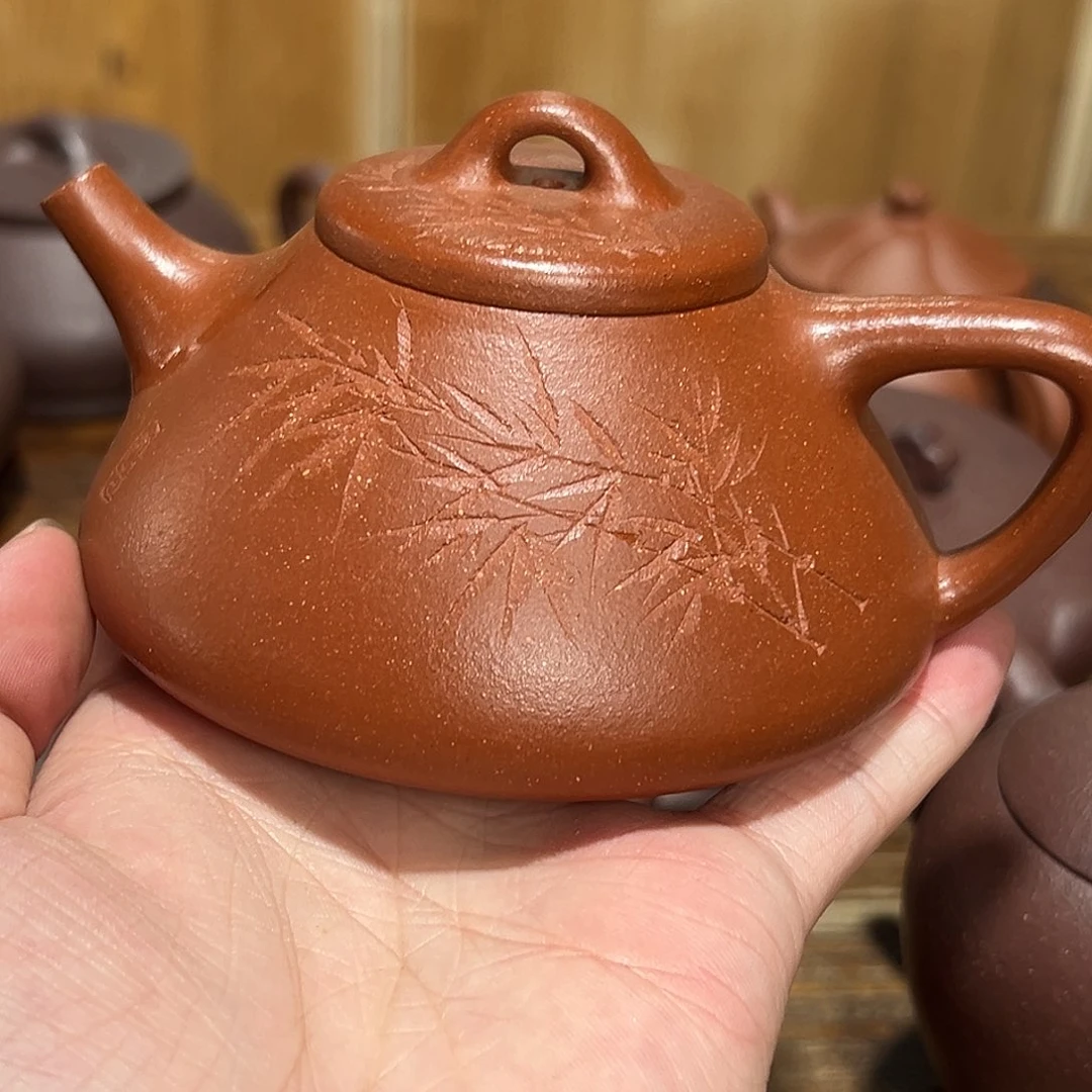 茶壶紫砂紫砂的味道很