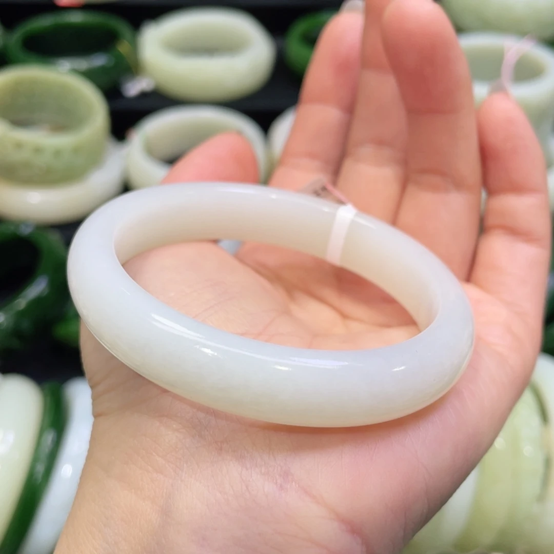 未镶嵌手镯和田玉43