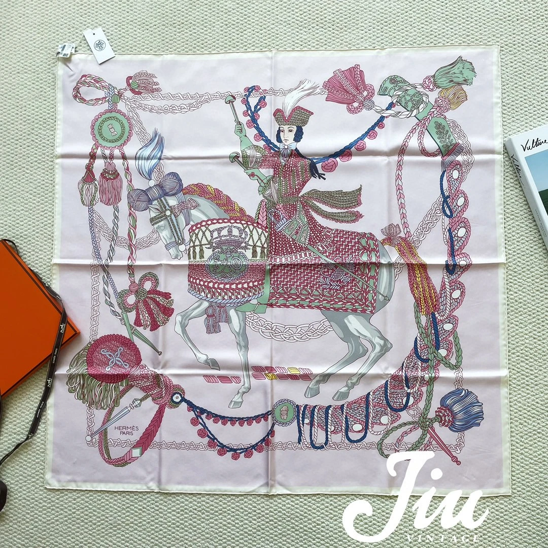 未使用 Hermes/爱马仕 定音鼓手90/90cm丝巾 女款 CJM15-0100