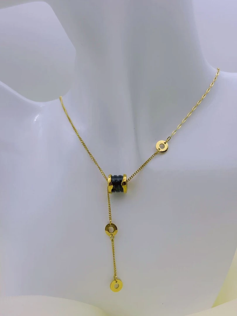 钛钢项链 【Kiss娜】钛钢3821设计感黑色陶陶蛮腰流苏项链