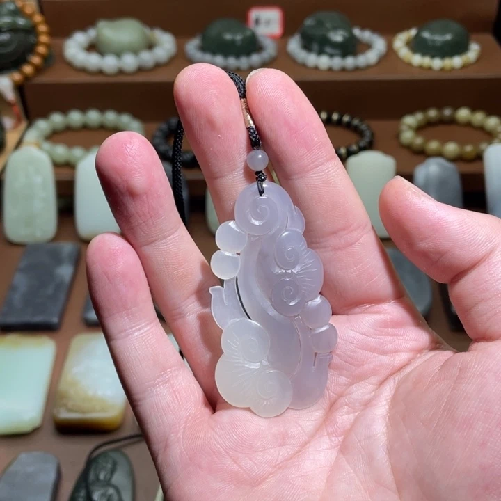 玩***心和田玉未镶嵌颈饰