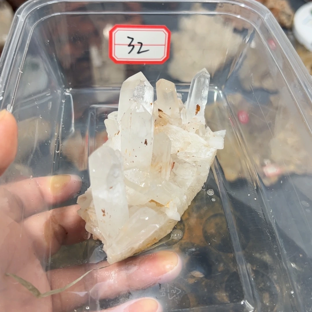 H***M水晶未镶嵌珠宝半成品