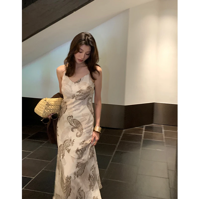 【ALONE SAVOR】龍喜儿 风眠 波西米亚风吊带新款腰果花连衣裙K624