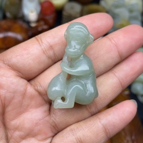 颈饰未镶嵌和田玉50