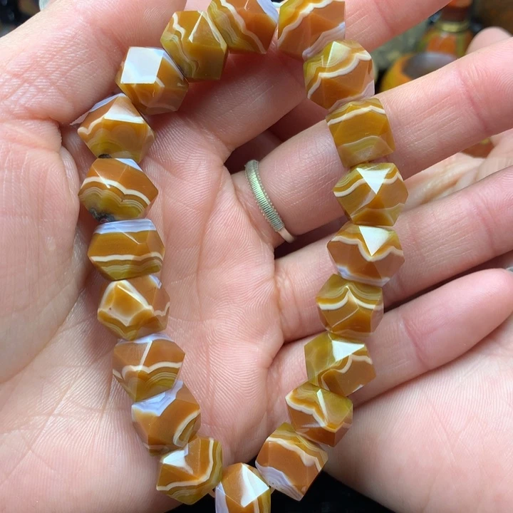 未镶嵌手串玛瑙/玉髓冒**鼎