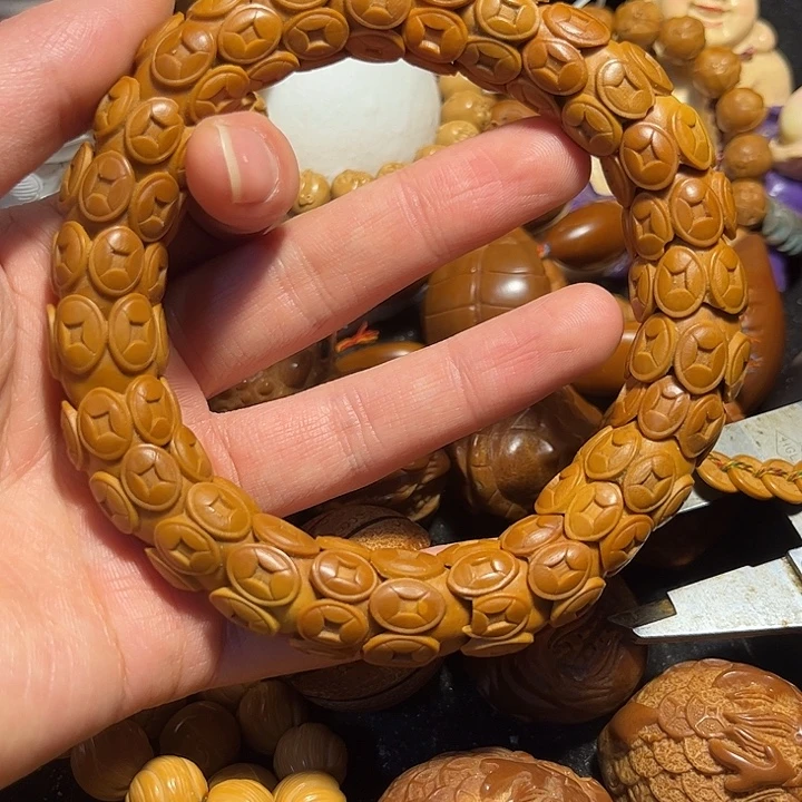 橄榄核手串/手链六帝钱