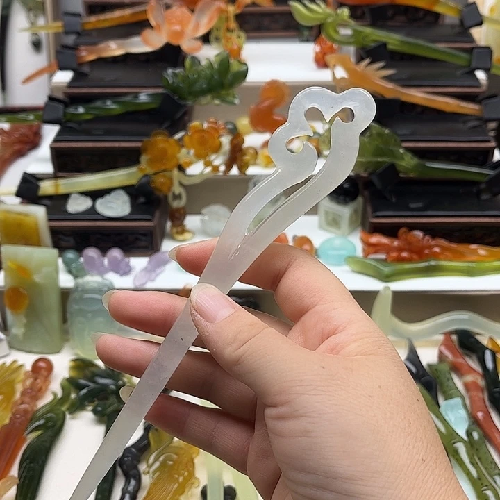 蛇纹石玉未镶嵌岫玉发簪