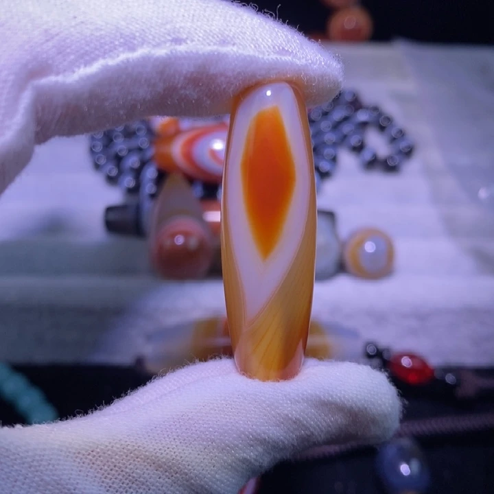 未镶嵌颈饰玛瑙/玉髓