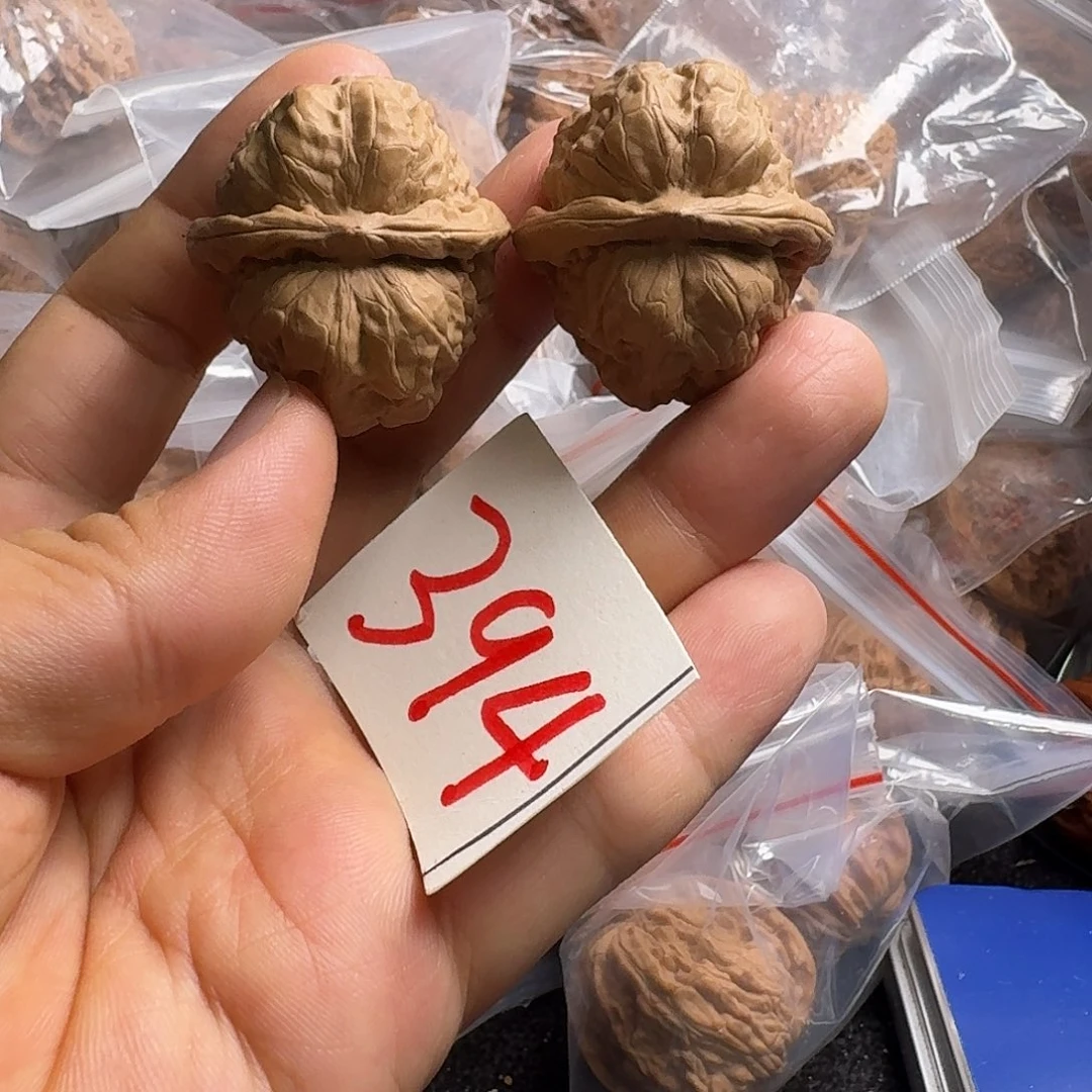 文玩核桃把件40蛤蟆头