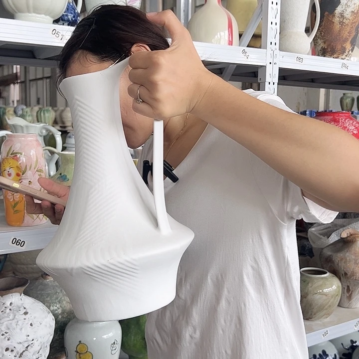 景德镇陶瓷高温花瓶61