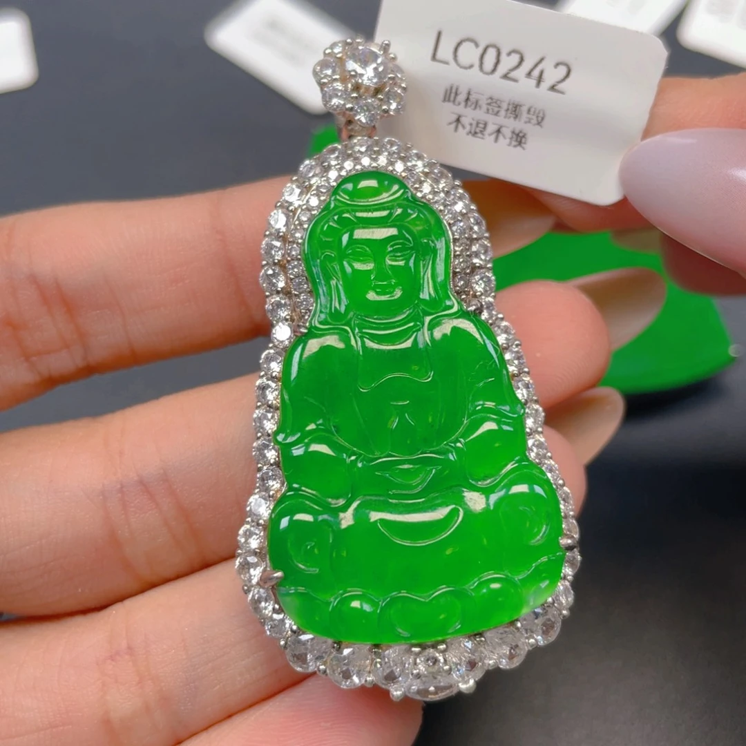 【闪购商品】颈饰银S925镶嵌翡翠翡翠