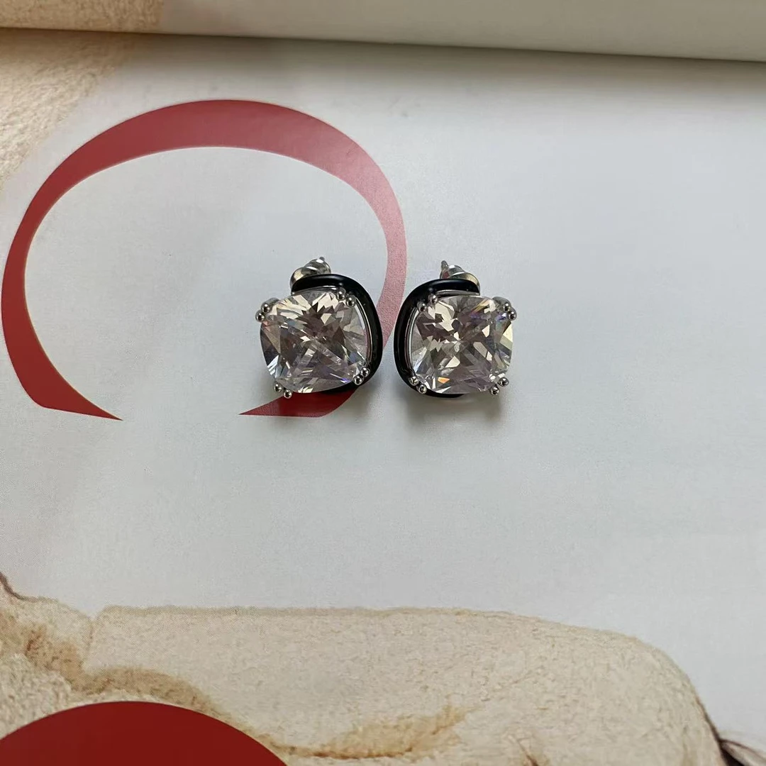 不锈钢锆石耳饰 YiPo‘er. Studio 设计师款时尚饰品组合链接 1