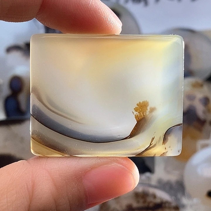 玛瑙/玉髓颈饰未镶嵌