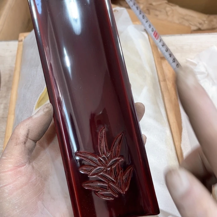 新亿阁祝福大家新年快乐