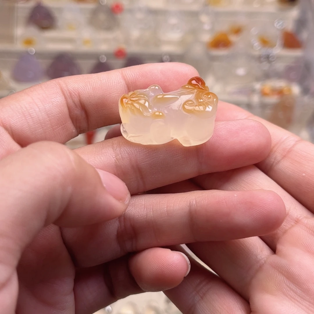 玛瑙/玉髓未镶嵌颈饰
