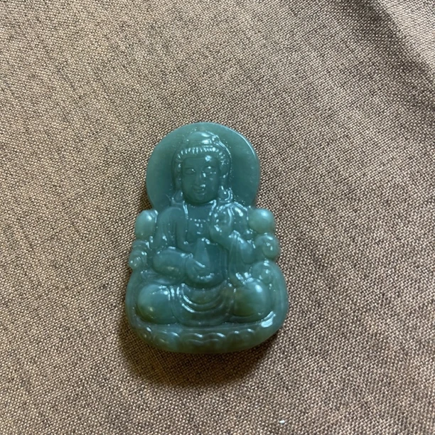 和田玉纯天然玉石观音