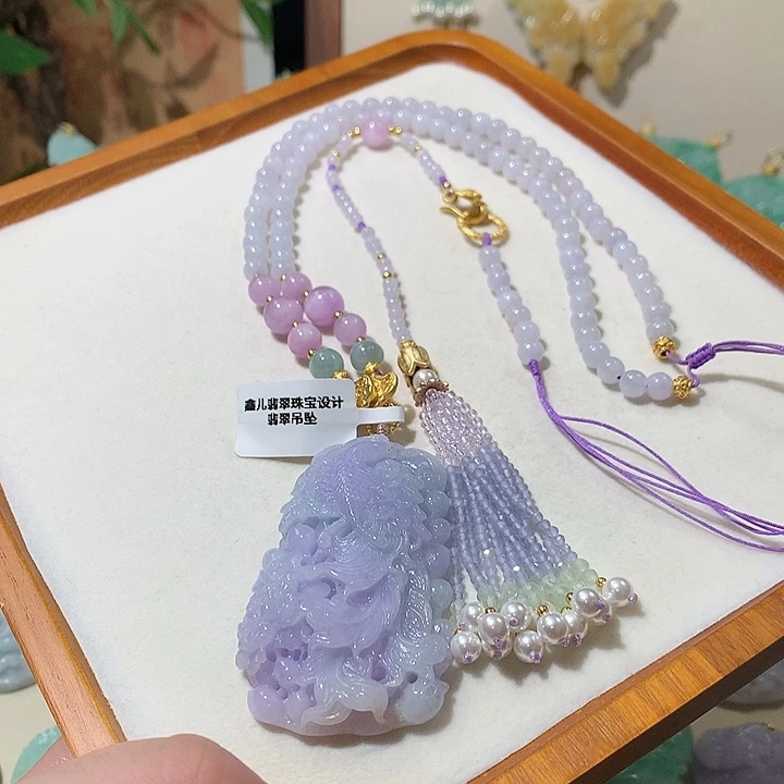 翡翠未镶嵌颈饰翡翠吊坠