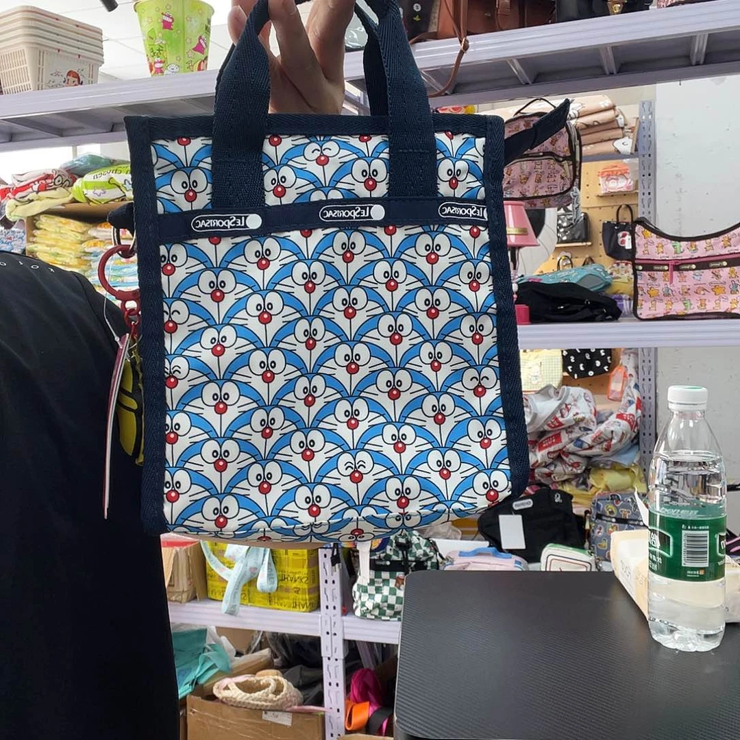 PU化妆包等产品和产品