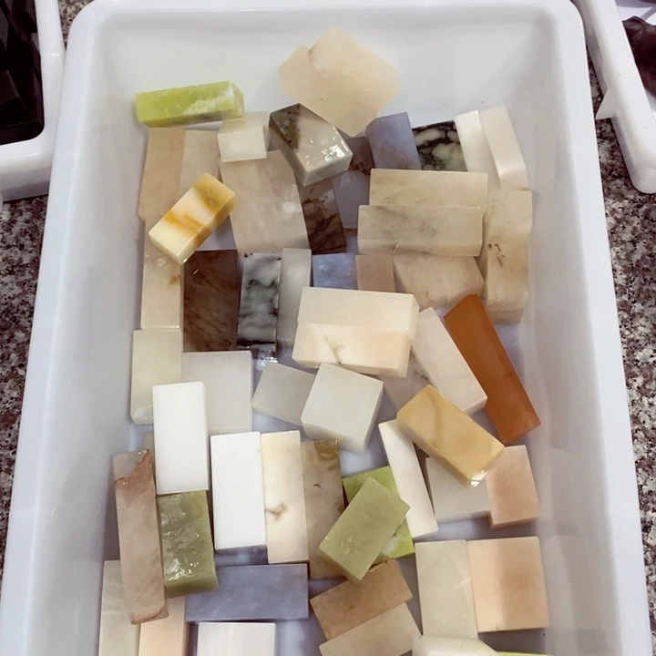 青田石印石用****1青田石头