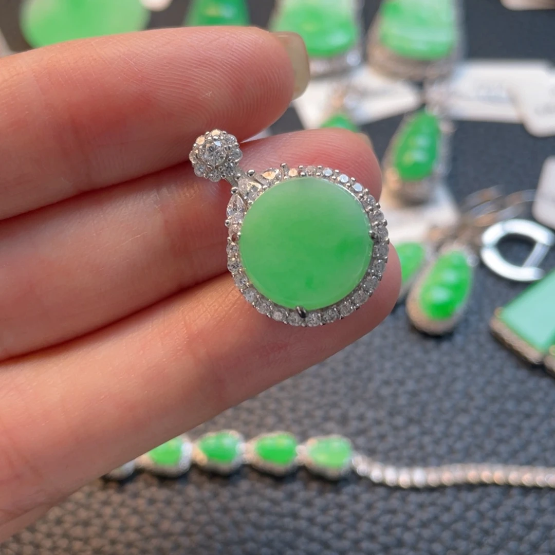 翡翠银S925镶嵌吊坠(不含链)