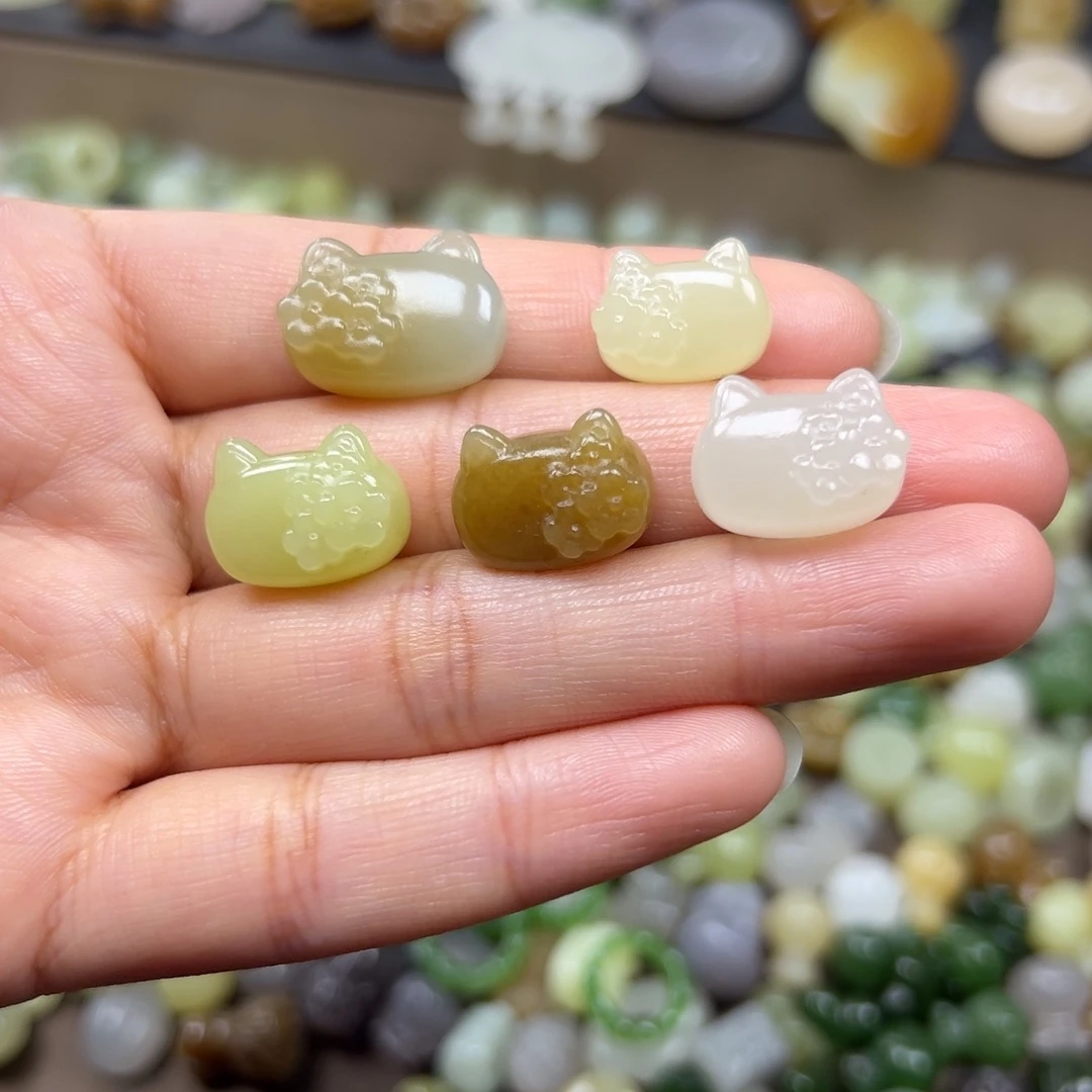 和田玉未镶嵌颈饰150一个多样性发其一