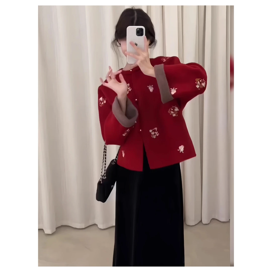 高级感新中式国风复古红色百搭外套套装女秋冬设计感洋气两件套