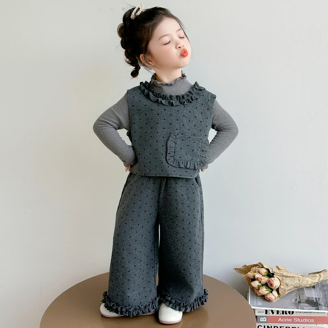 女童蝴蝶结套装洋气儿童网红春秋装女宝宝波点马甲三件套女孩韩版